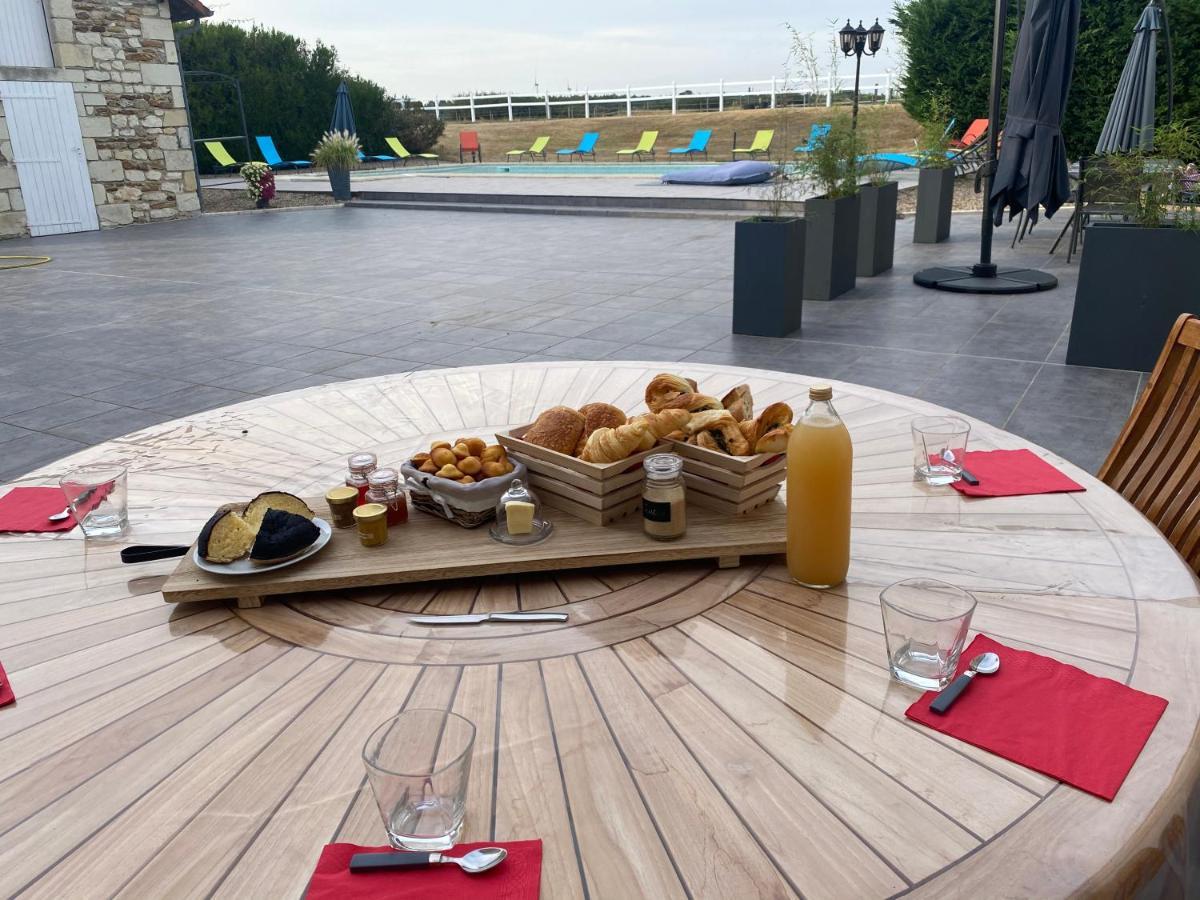 Kourline Villalunoterie Futuroscope Piscine Spa Oyre المظهر الخارجي الصورة